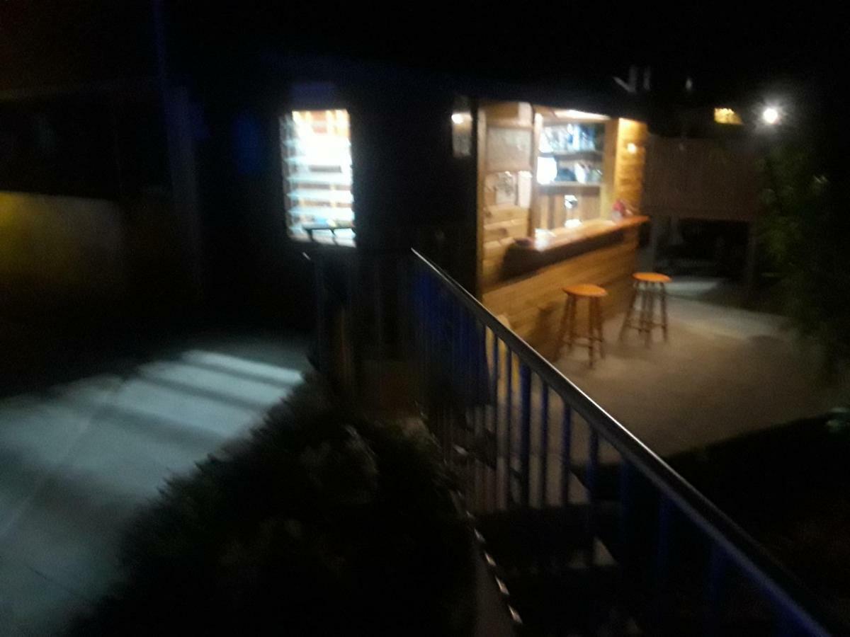 Hidden Haven Hostel Unitedville Buitenkant foto